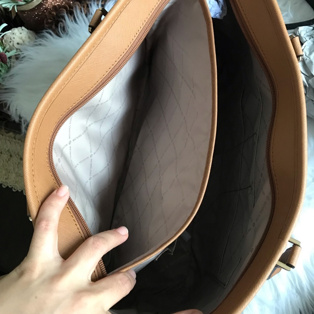 Firm❗️Michael Kors Large Sady Laptop Bag - Picture 5 of 8